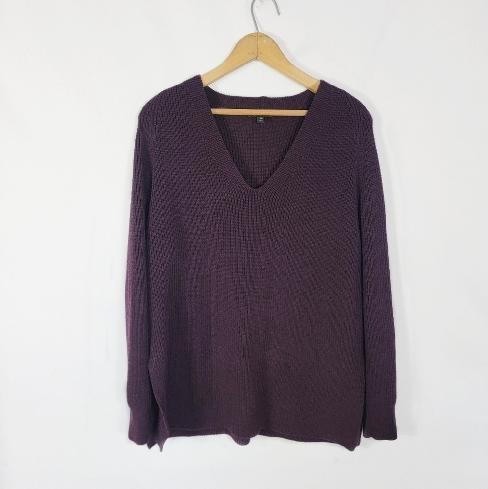 Women's XS Athleta Sweater